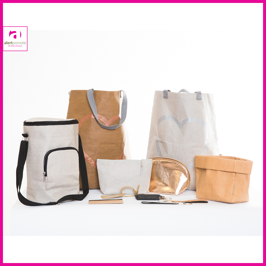 Duurzame wasbaar kraft laptopsleeve met opdruk Duurzame wasbaar kraft laptopsleeve met opdruk