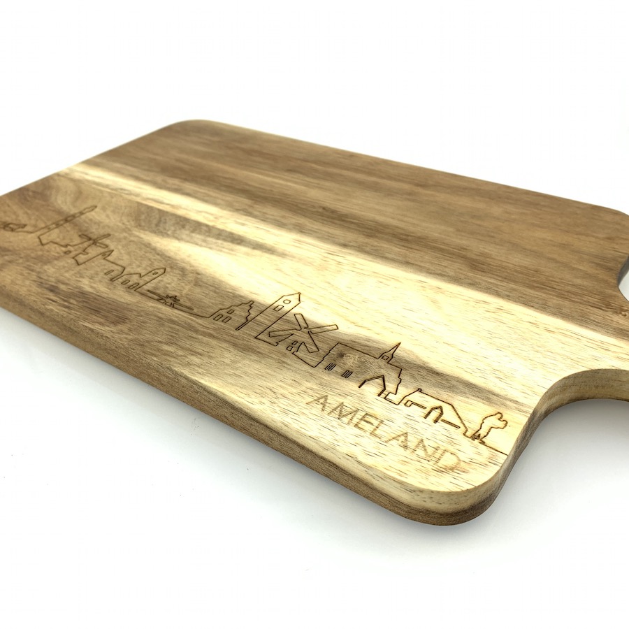 Tapasplank-WoodWideCities-relatiegeschenk-promotioneel-hout-duurzaam12