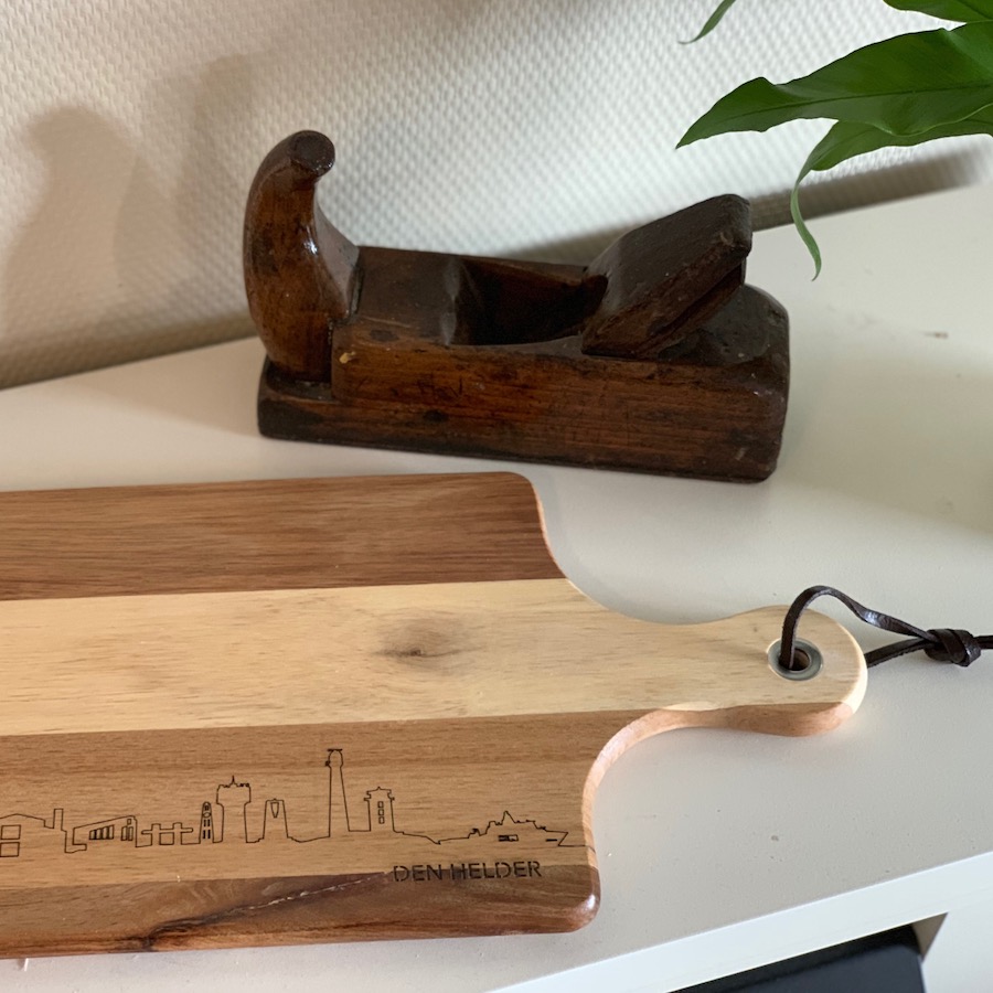 Tapasplank-WoodWideCities-relatiegeschenk-promotioneel-hout-duurzaam79