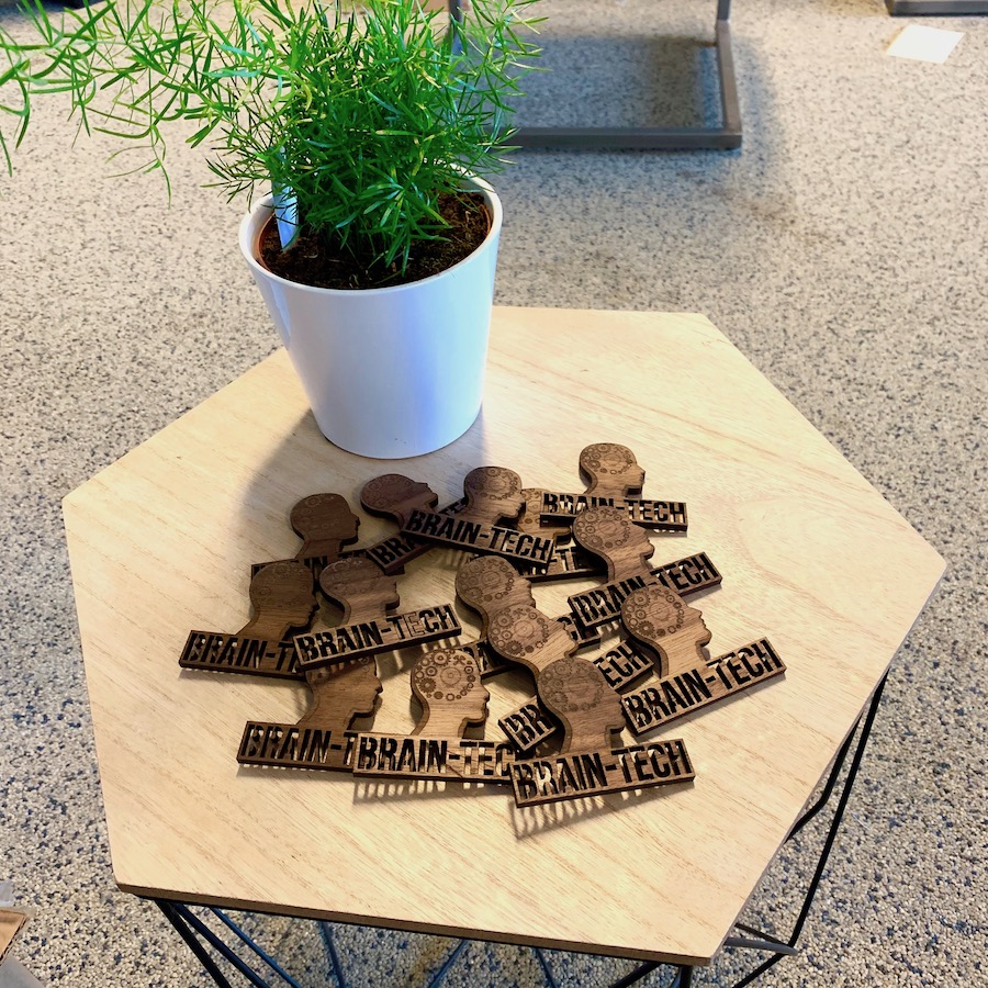 Logo-op-maat-WoodWideCities-relatiegeschenk-promotioneel-hout-duurzaam72