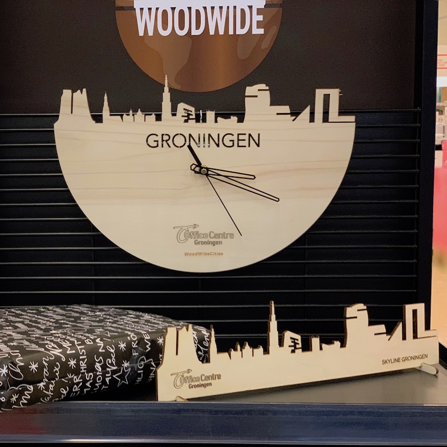 Skyline-standing-WoodWideCities-relatiegeschenk-promotioneel-hout-duurzaam83