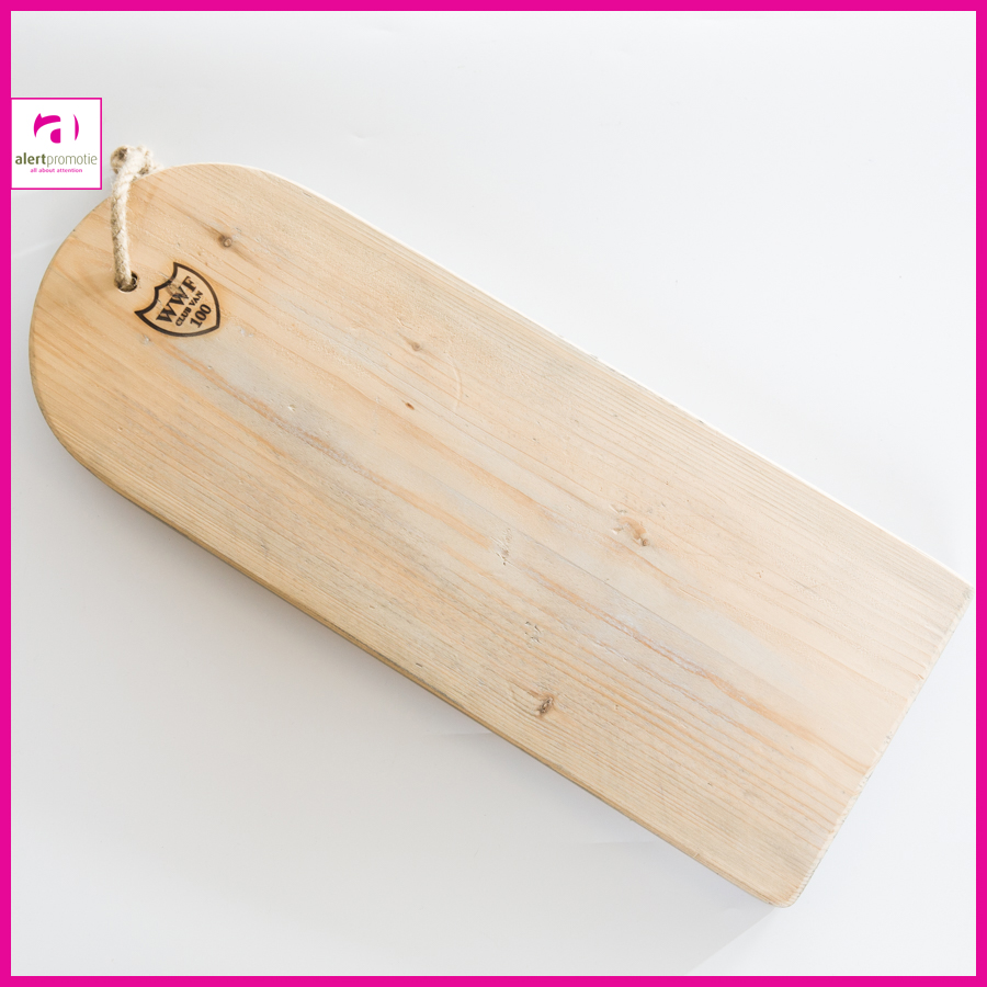 Houten borrelplank met logo Houten borrelplank met logo