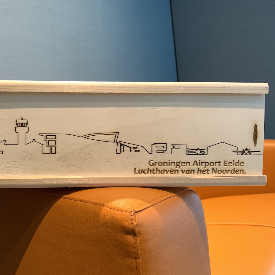 Wijnkist-enkel-WoodWideCities-relatiegeschenk-promotioneel-hout-duurzaam37