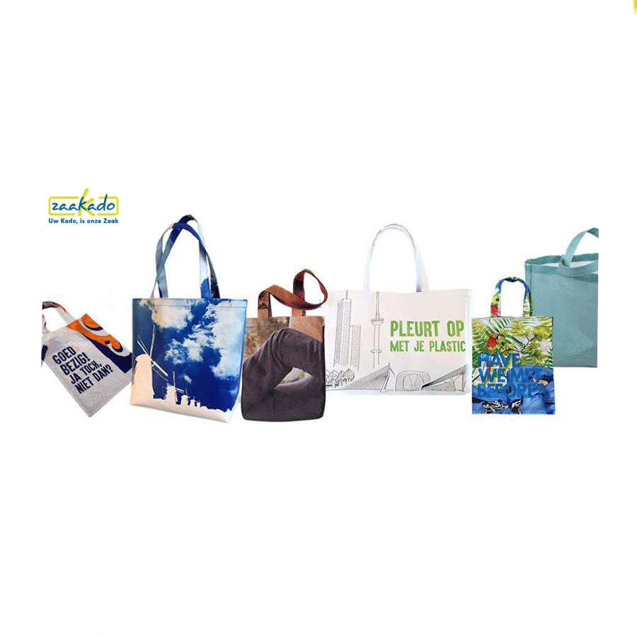 gerecyclede-tas-beat-the-bag-duurzaam-relatiegeschenk-upcycling-milieuvriendelijk-plastic-tassen-promotie-handgemaakt-logo-bedrukking-label-zaakado-rotterdam Gerecyclede tassen van Beat the Bag