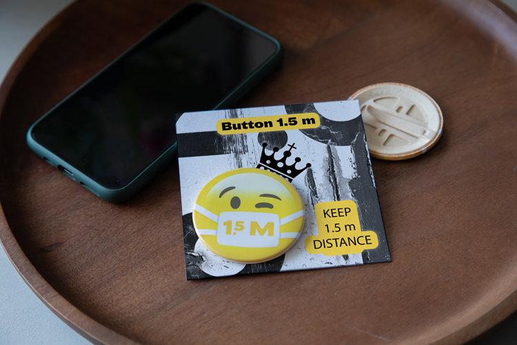 coronavirus button