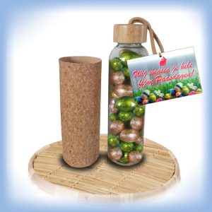 Duurzame waterfles met Paaseitjes