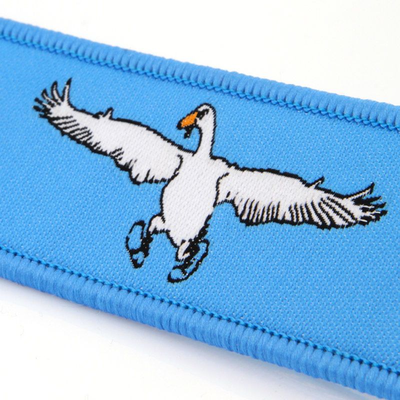 remove-before-flight-geweven9